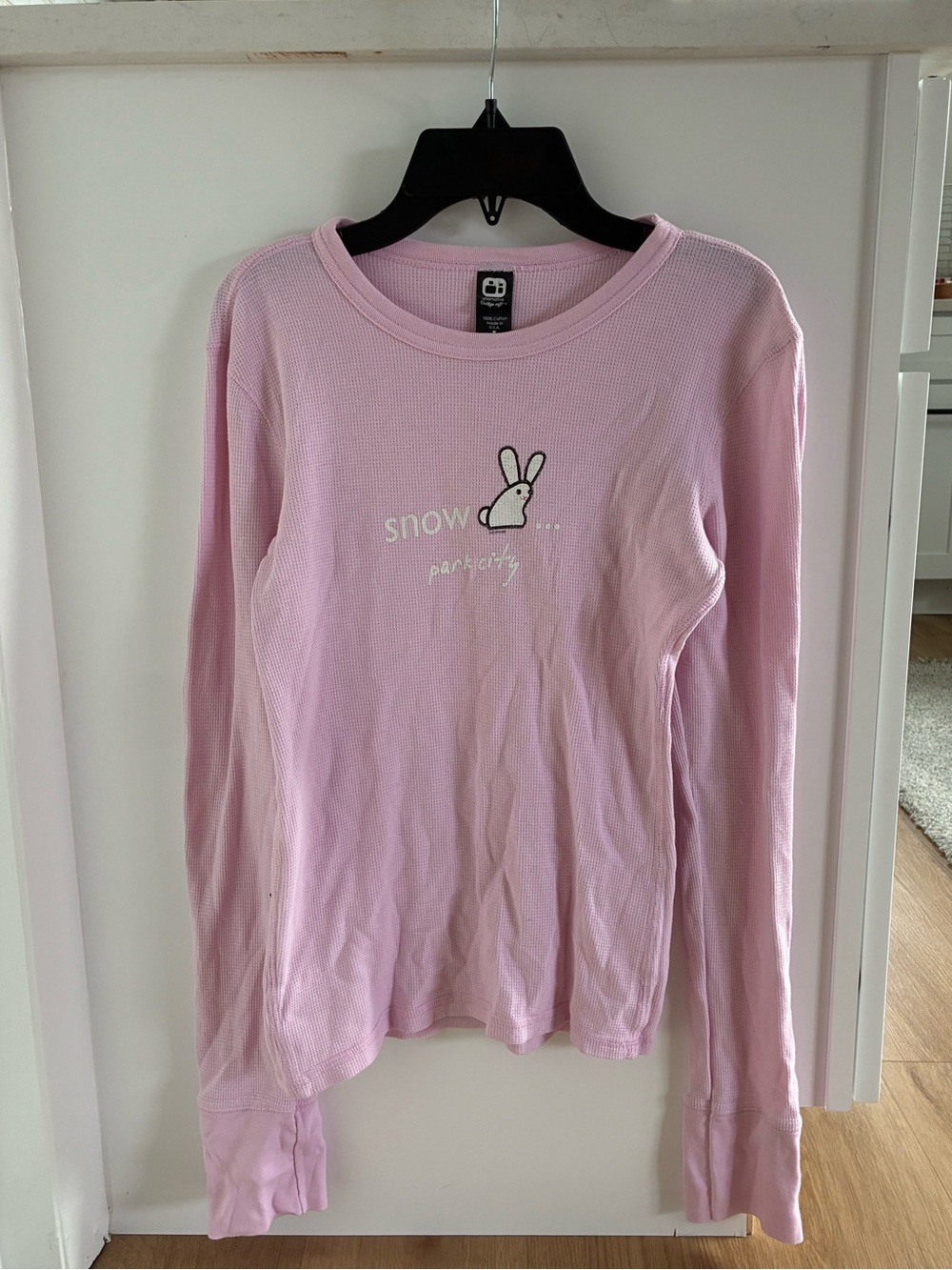 Vintage Light Pink Waffle Thermal Long Sleeve Top Snow Bunny 100% Cotton